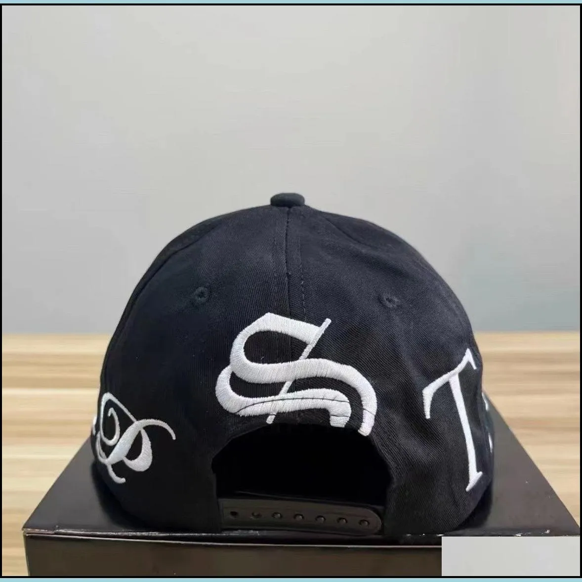 2024 Stingy Brim Hats Luxury High Quality Trapstar London Hat Limited ...