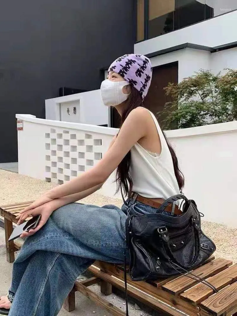 DHgate.com:Gothic Rivet Y2k Grunge Handbag for Women, Punk DHgate.com:Gothic Rivet Y2k Grunge Handbag for Women, Punk