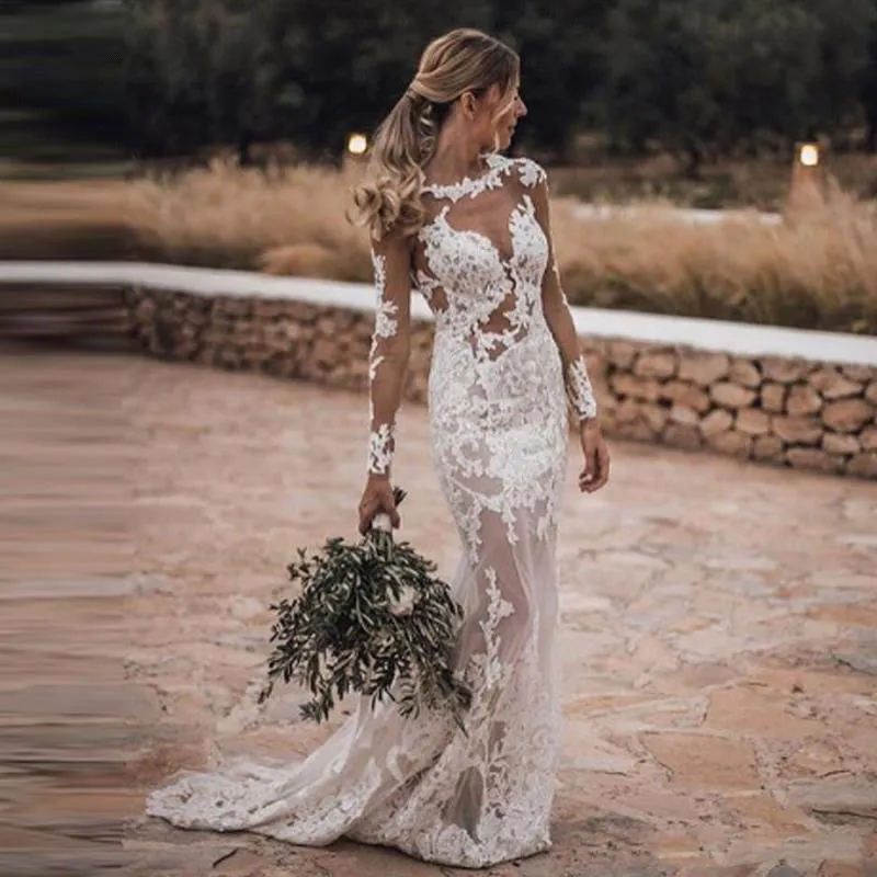 lace sheath wedding dress