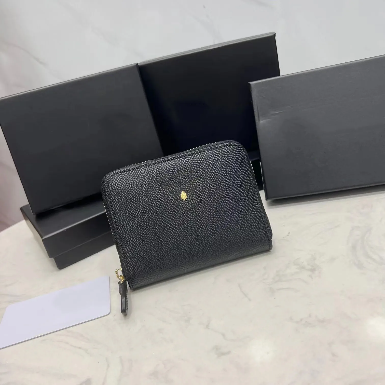 Classi Cluxury Designer Purses Famous Mens Wallets Zipper Cards And Coins Purse Card Holder Coin Purse Clutch Bag With Box Free Ship From 32 47 DHgate