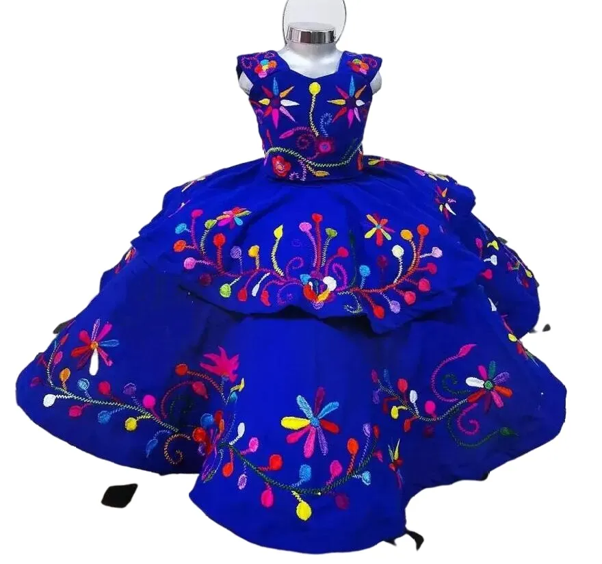 green emerald velvet dress Amazon.com: IMEKIS Mexican Dress for Girls: Baby Fiesta Dress for Girls  Embroidery Floral Dresses Kids Ethnic Wear Toddler Mexico Cinco De Mayo  Birthday Party Cake Smash Photoshoot Blue 4-5T: Clothing, Shoes &