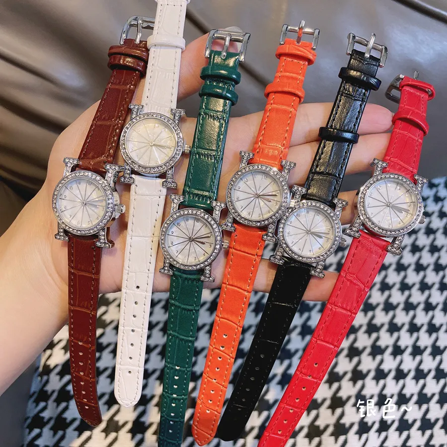 Luxury Crystal Style Leather Strap Quartz Womens Wristwatch