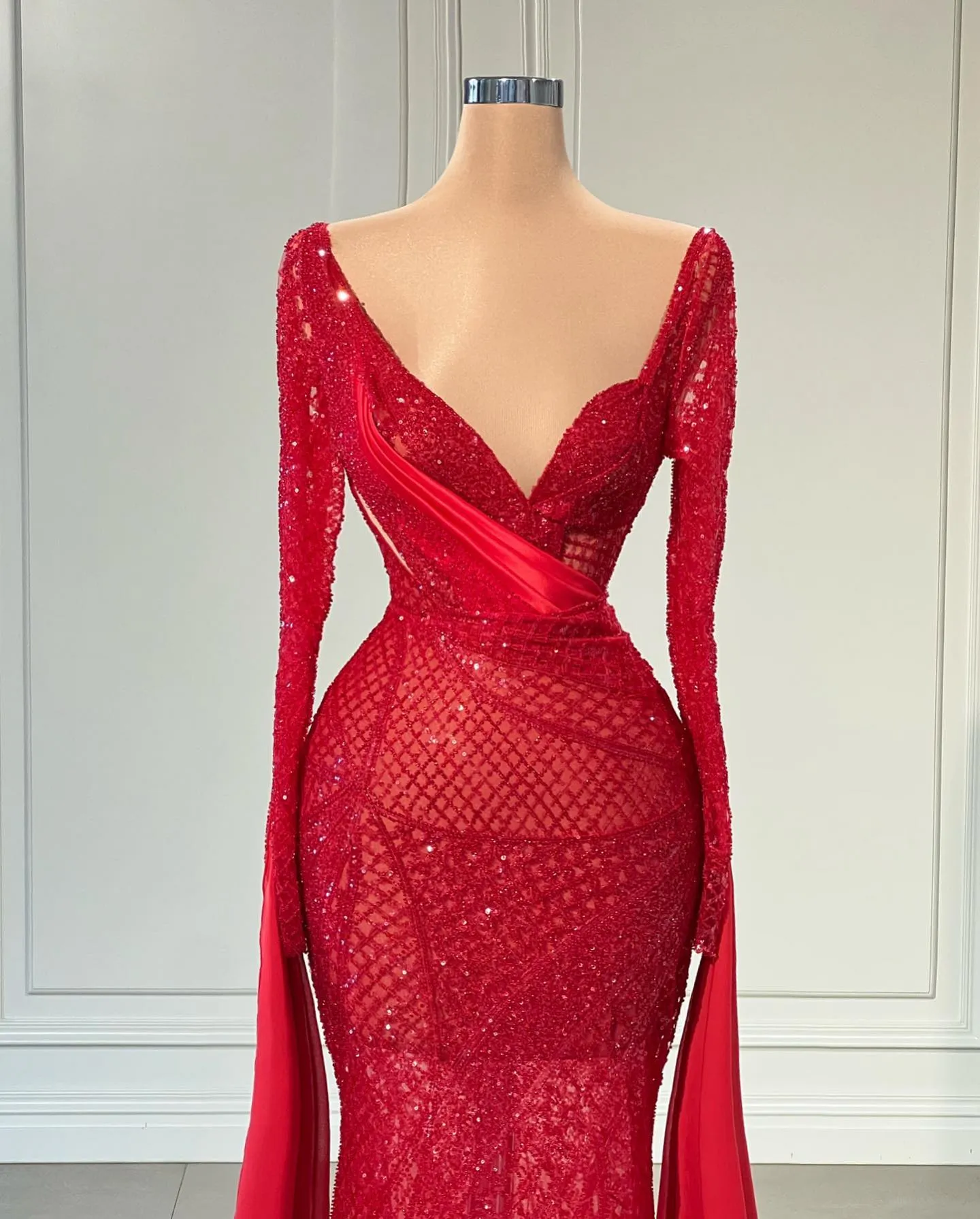 Red Lace Backless Red Maxi Evening Dress With V Neck Long Sleeves