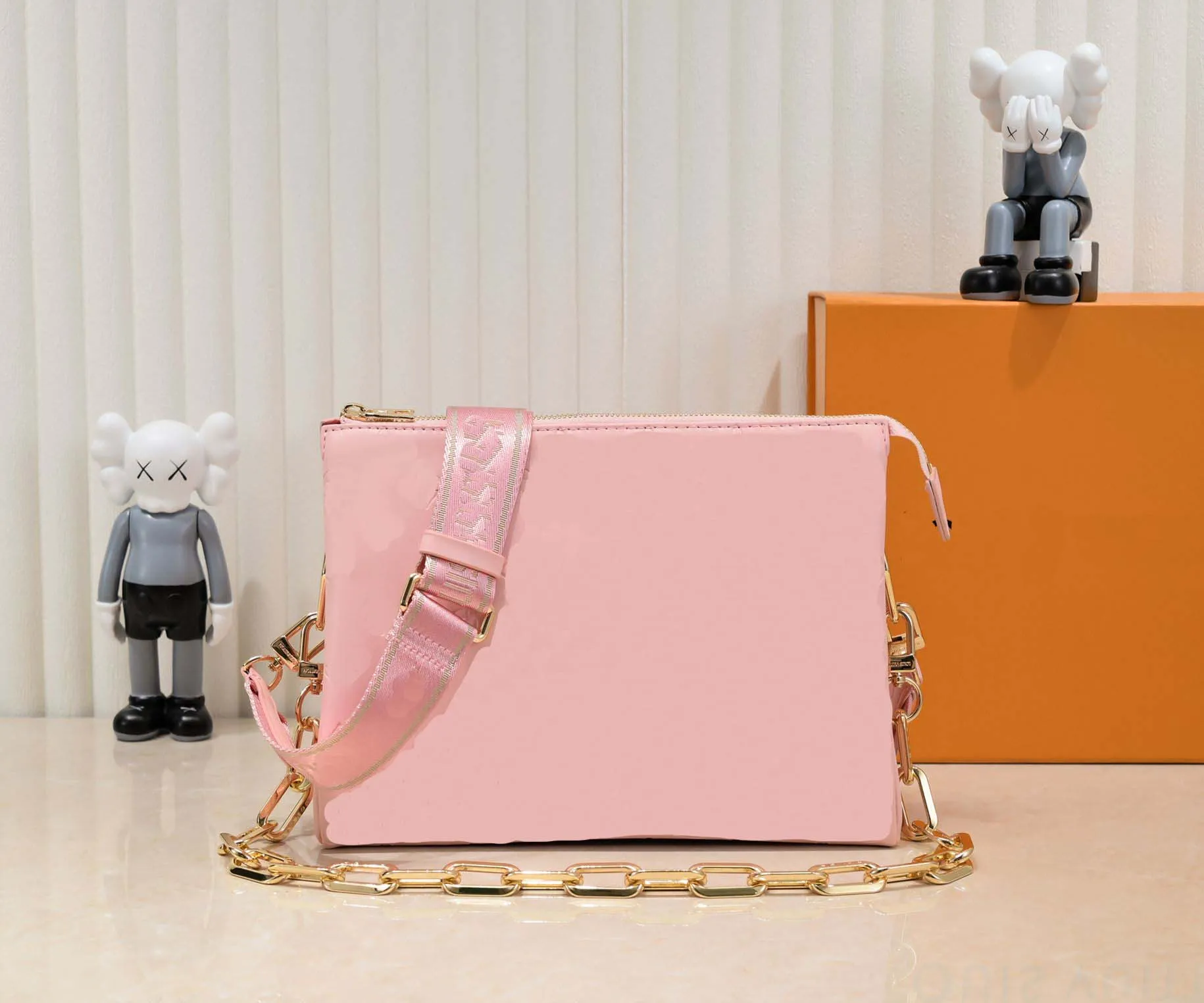 Coussin Bag Womens Men Men Tote Crossbody Sags Designer M57790 Puff Hobo Messenger 1 715 DHgate
