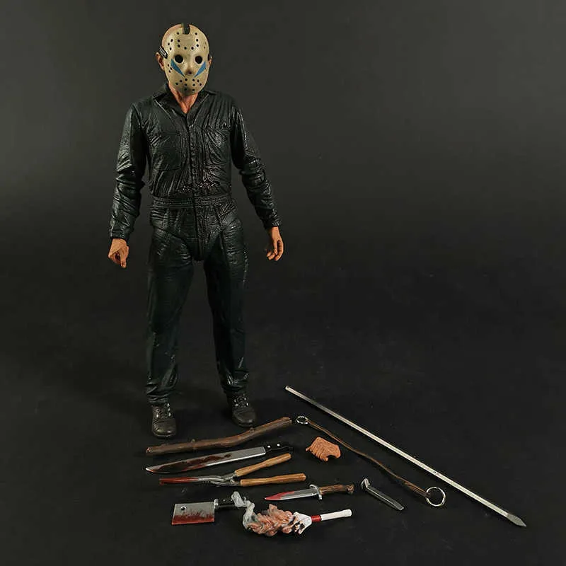 NECA HORROR FIGURE - 8” Retro Clothed FRIDAY THE 13TH Part 3 3D PAMELA  VOORHEES