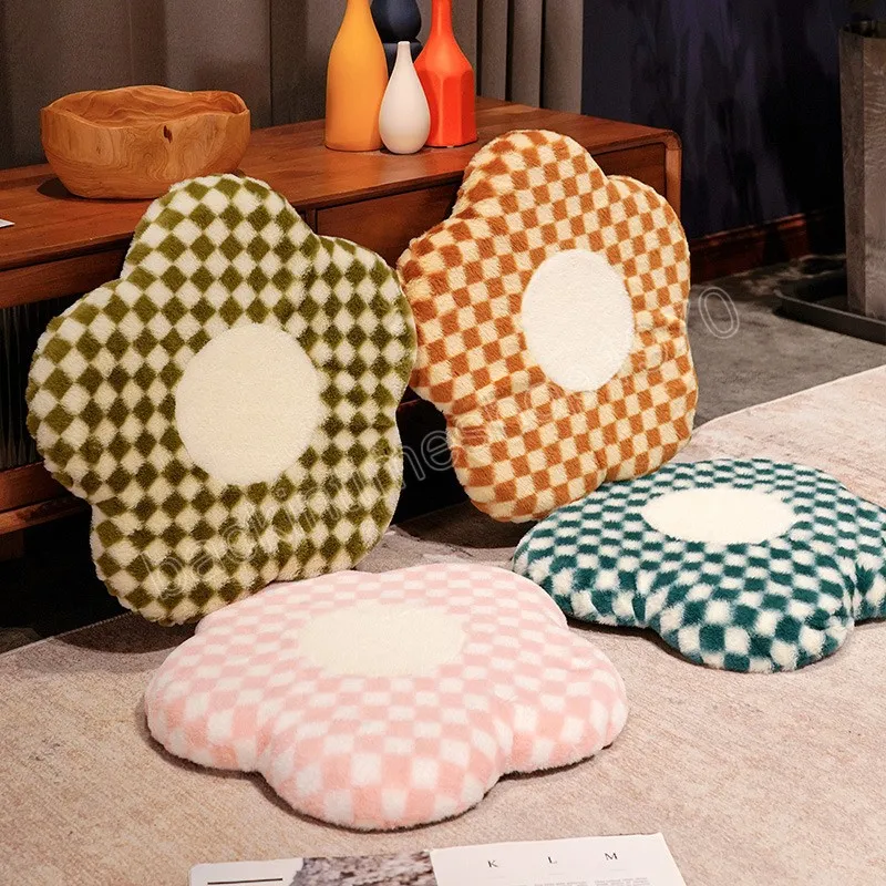 Kawaii Soft Chessboard Flower Zuoshini Flower Plush Pillow 45cm For