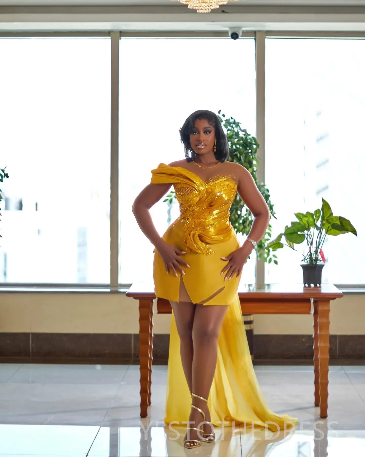 2025 Plus Size Yellow Cocktail Dresses For Women Homecoming Dress Sheath  Illusion Sheer Neck Beaded Lace Pleated Prom Dresses For Black Girls C427  From 115,18  | DHgate