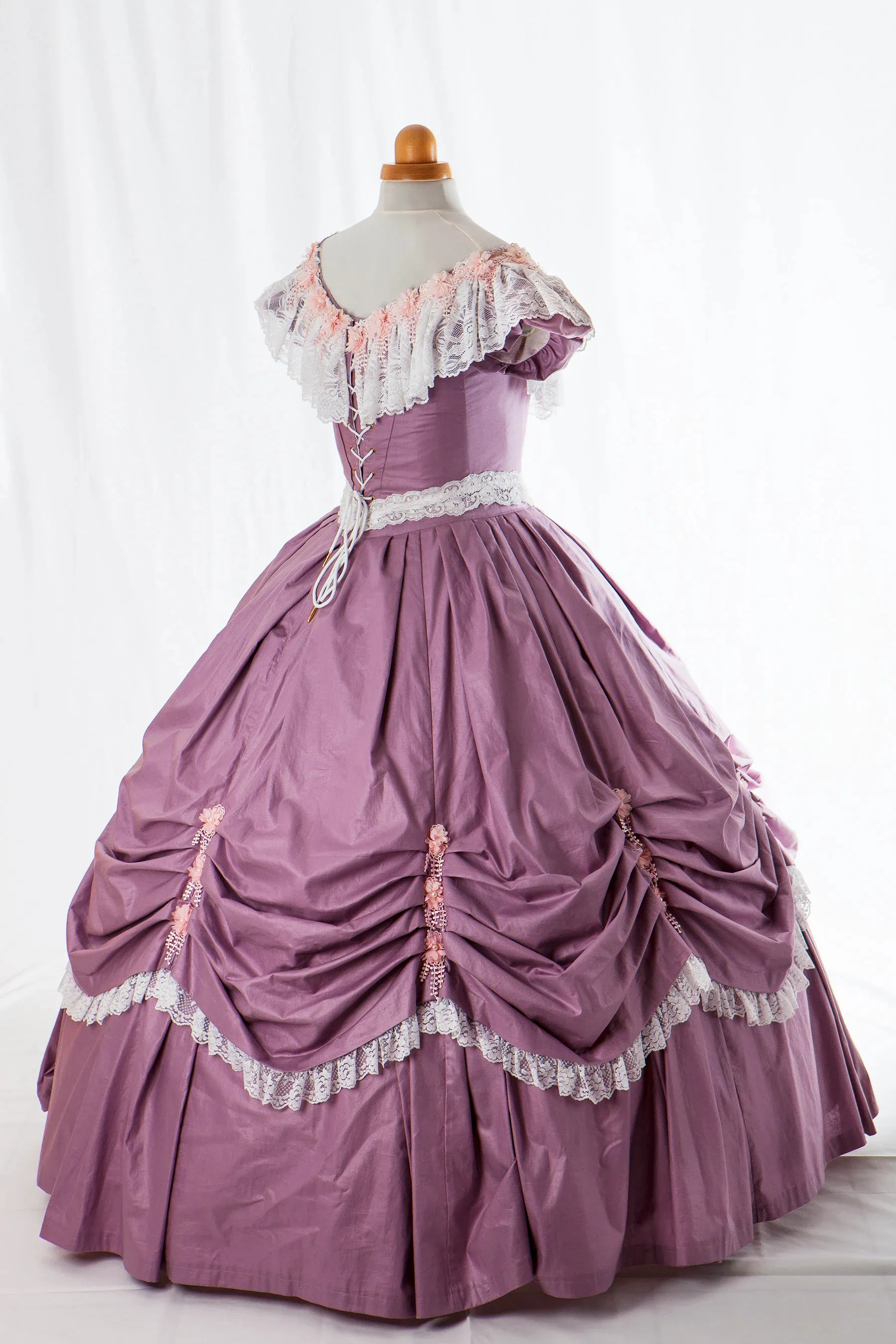 Victorian Gothic Dress, Lilac Evening Dress: Masquerade Ball Gown, Theatre  Costume, Southern Belle Style Civil War Dresses for Ladies from Dhgate  Others Apparel