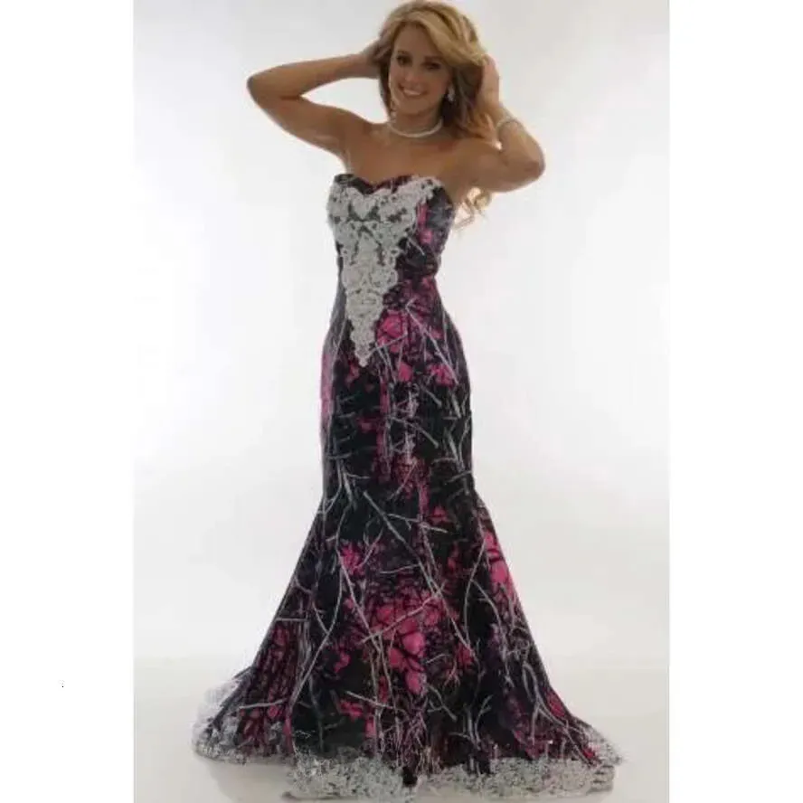 plus gold sequin v bar bodycon dress VERWIN Size Sequins Fashion Sleeveless Oblique Collar Mermaid Women's Maxi Evening Dress Party Dress Dress Camel XL : Clothing, Shoes & Jewelry To Wear With Navy DROP-BRIDAL24 Elevate your evening look Color:Coral Velvet with Clear Iridescent Sequins