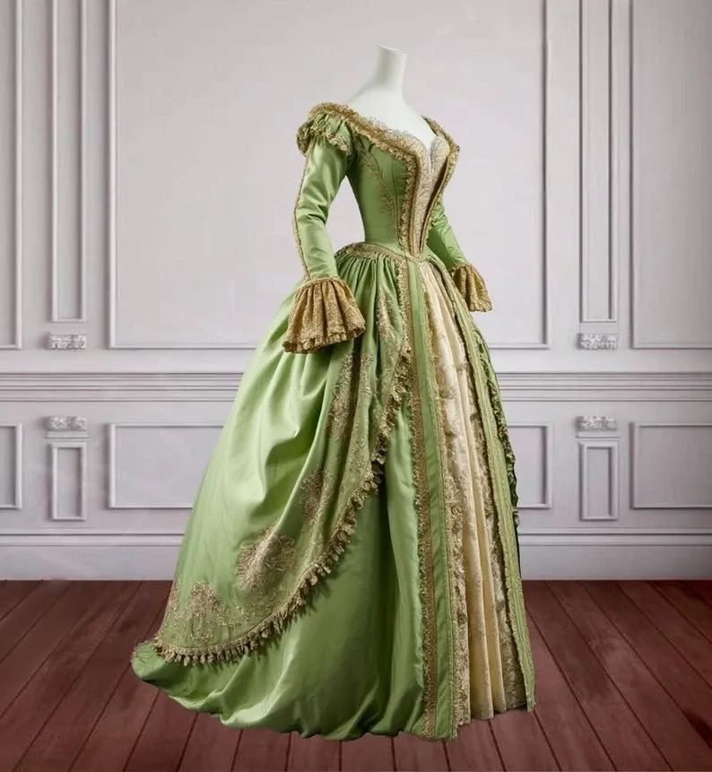 Green And Gold Vintage Victorian Prom Dresses Long Sleeves Baroque Qunee  Masquerade Gowns Lace Appliques Retro Special Occasion Costume