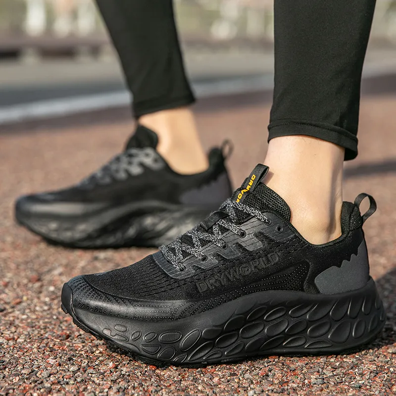 new Free Shipping Designer Running Shoes High Quality Outdoor Trainer Casual Message Height Increasing Classic Sport_desvips.com