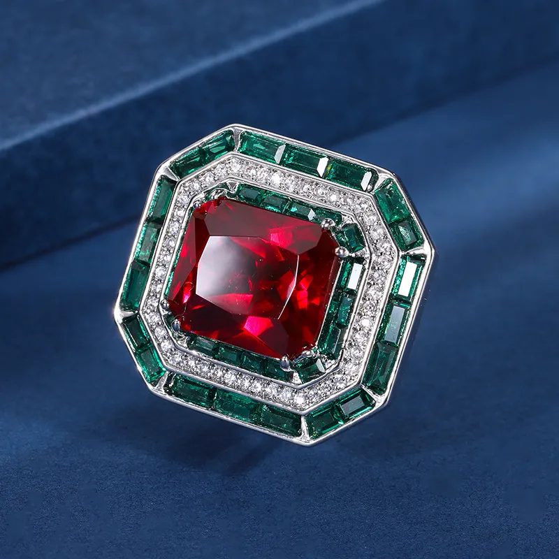 Stunning Emerald Princess Cut Wedding Rings Sterling Silver Luxury_voghion.com