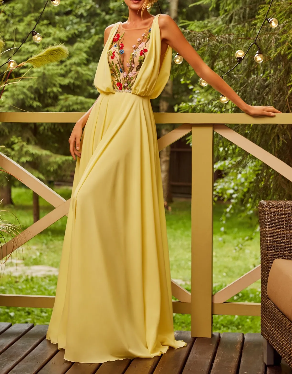 Elegant Flower Appliqued Satin Evening Dresses ... From Luceefu, $158.3 |  DHgate.Com
