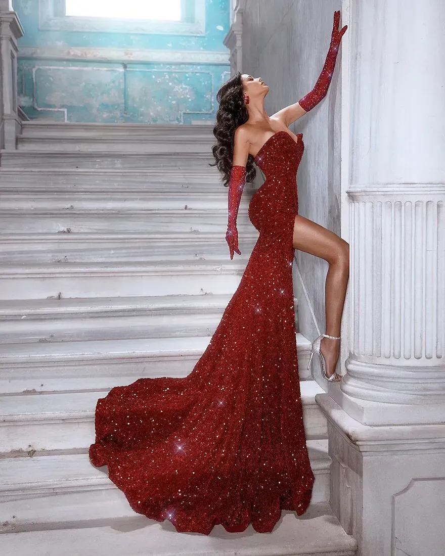 Red Sequined High Thigh Red sequin formal dress with Sparkling Details and Off-Shoulder Backless Design - Perfect for Women's Occasions and Parties ( Red Sequined High Thigh Red sequin formal dress with Sparkling Details and Off-Shoulder Backless Design - Perfect for Women's Occasions and Parties (