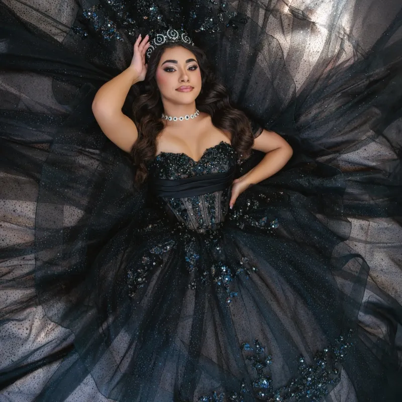 Vestido De Quinceañera Con Encaje Y Hombros Descubiertos: Dulce Vestido De Baile Para 15 Y 16 Años