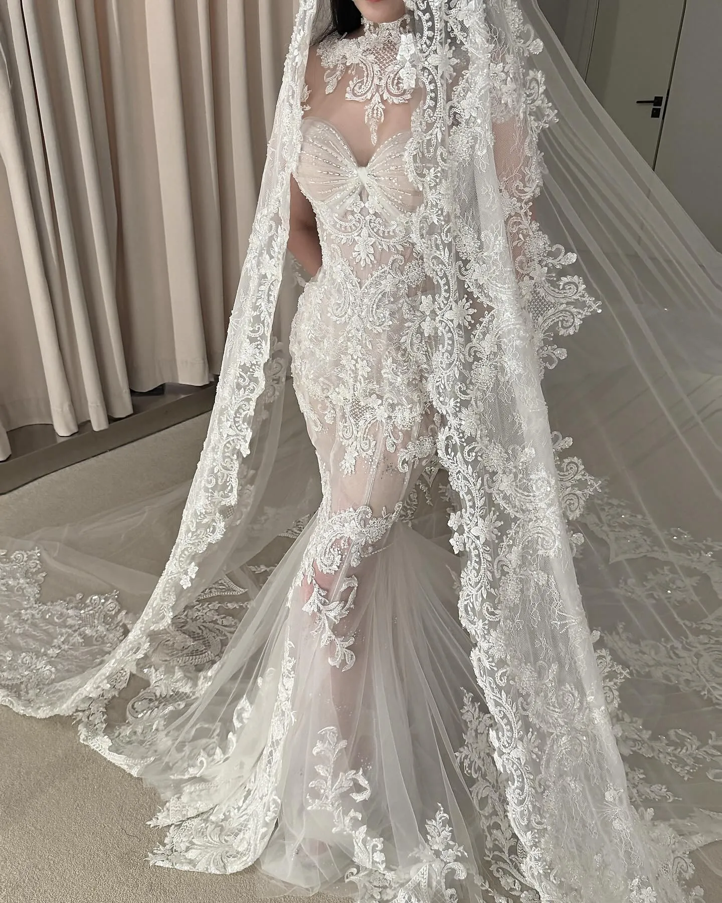 Wedding veil white bride bridal cathedral long 3m tulle comb elegant beautiful Sde287c5a785247c882df408384aed  main image 2