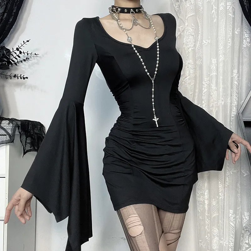 black long sleeve dress costume Halloween dresses: 13 black dress costume ideas