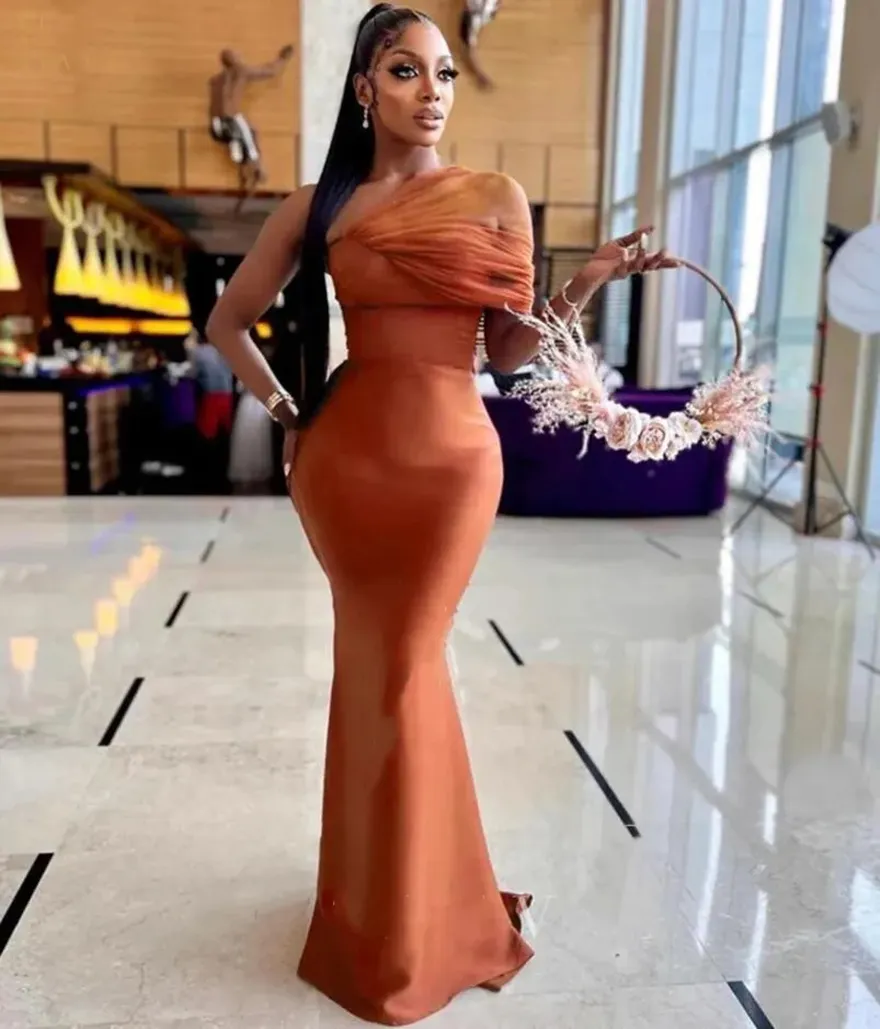 pink dresses for women short Ivy Coral Mini Dress – Bright & Light Pink SUMMER 2026 Color:Ivory/Champagne/Honey this timeless mini is Simple black dress with
