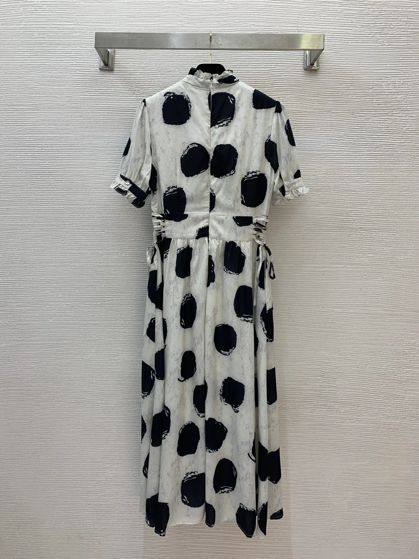2025 White & Black Dots Print A Line Dress With Empire Waist  Womens  Summer Party Dress For Evening Events From Michellayao123, $140.71 |  DHgate.Com