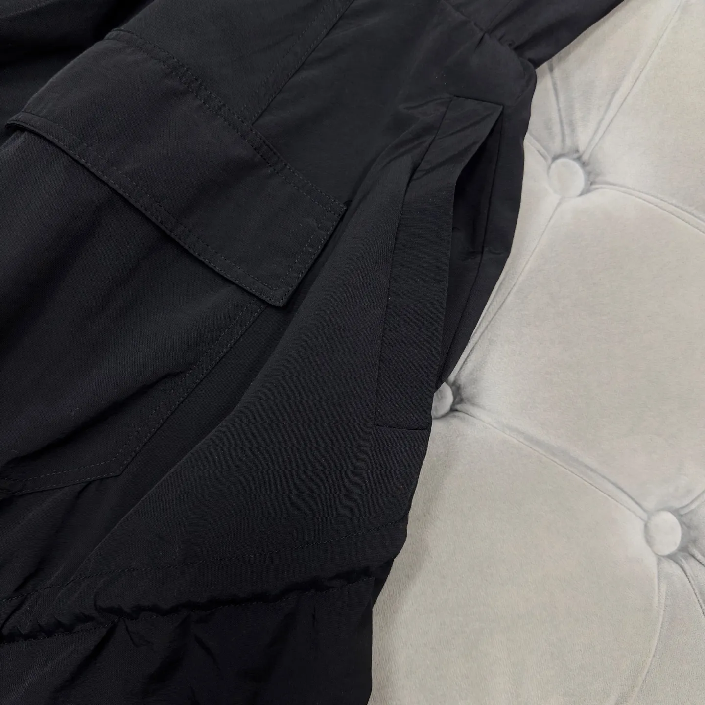 Runway Dress 2025 White Apricot Black Wool Blend A-Line Mid-Calf Dress with  Scoop Neck and Pleated Design from Dhgate Runway Dresses - price 140.71