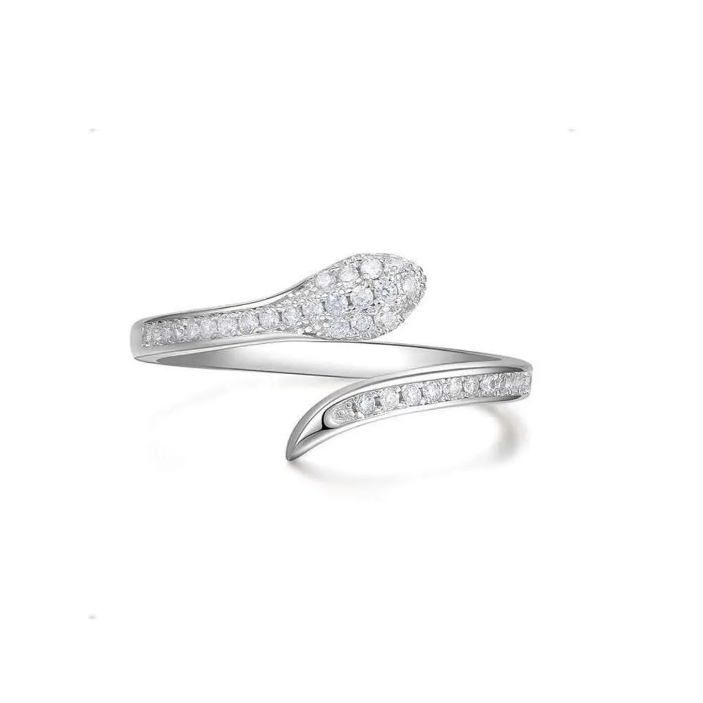Anello aperto da donna con zirconi a forma di serpente, icona di internet e tendenza._voghion.com