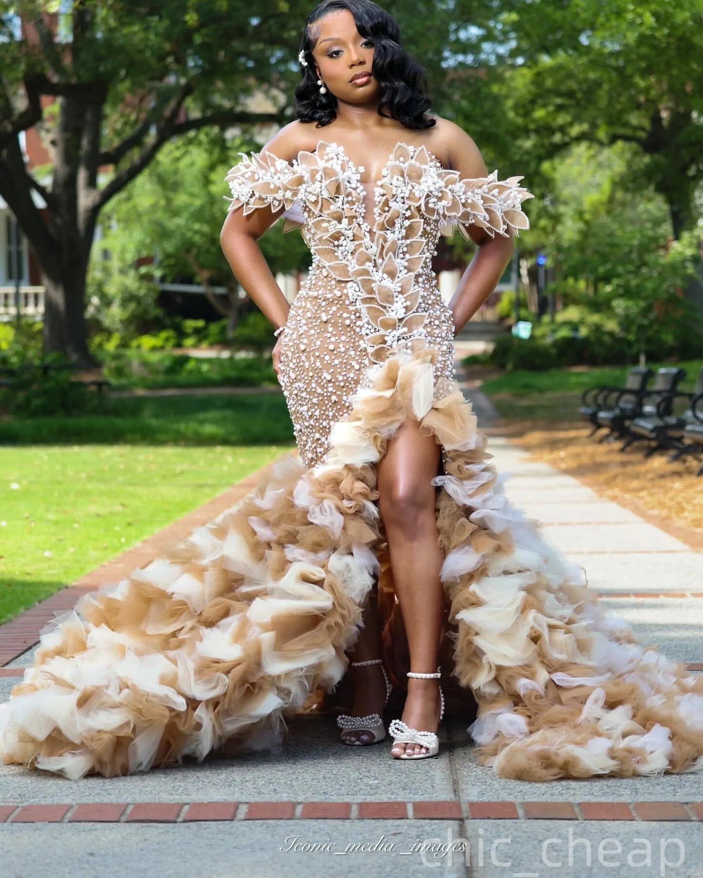 dhgate plus size formal dresses Long Ruffle Champagne Prom 2019 Champagne Mermaid Prom Dresses 2025 From 309,2 € black and gold plus size dress