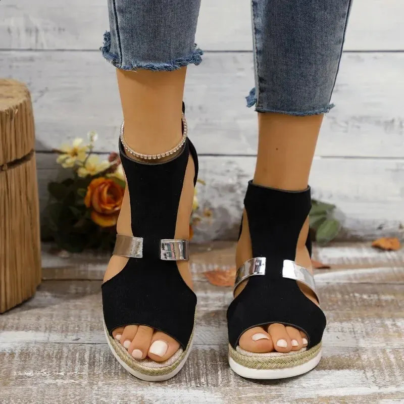 Women’s Casual Wedged Platform Sandals With Back Zip Closure_voghion.com
