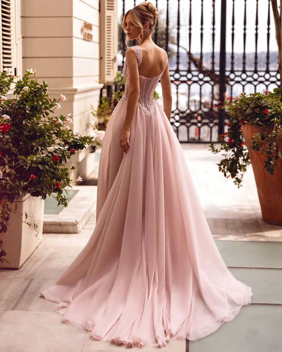 Tulle A-Line Prom Dress Floor-Length Sleeveless Applique Evening Gown with Built-in Bra Plus Sizes from Dhgate Prom Dresses - price 125.65 Tulle A-Line Prom Dress Floor-Length Sleeveless Applique Evening Gown with Built-in Bra Plus Sizes from Dhgate Prom Dresses - price 125.65