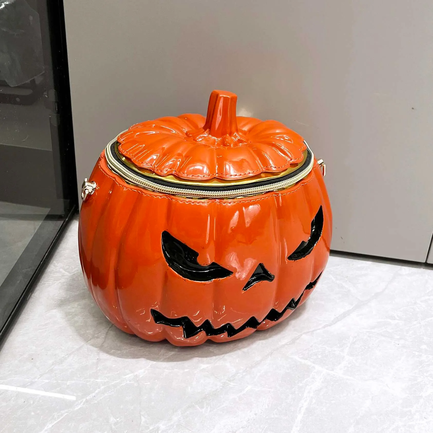 Pumpkin Shoulder Bag: Funny Skeleton Crossbody Purse Unique