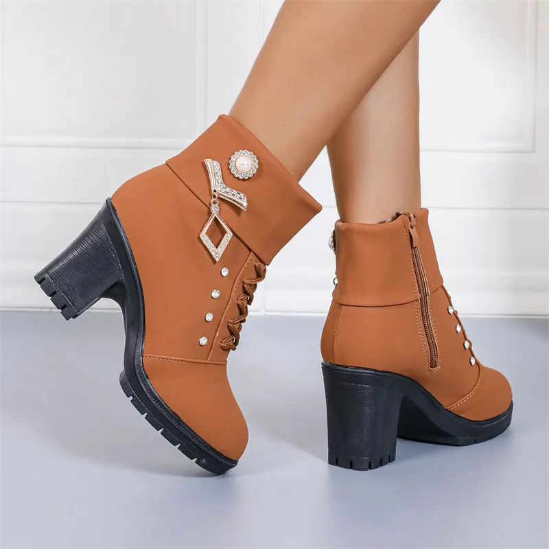 hot Free Shipping Designer Boots For Women Autumn New Simple And Versatile Fashion Vintage Casual Black Martin Boots_desvips.com