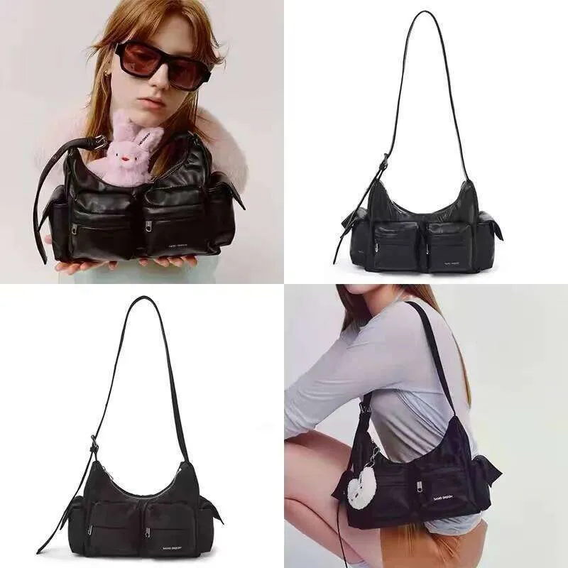SAMO ONDOH M Size Crossbody Bag Stylish Korean Small Motorbike