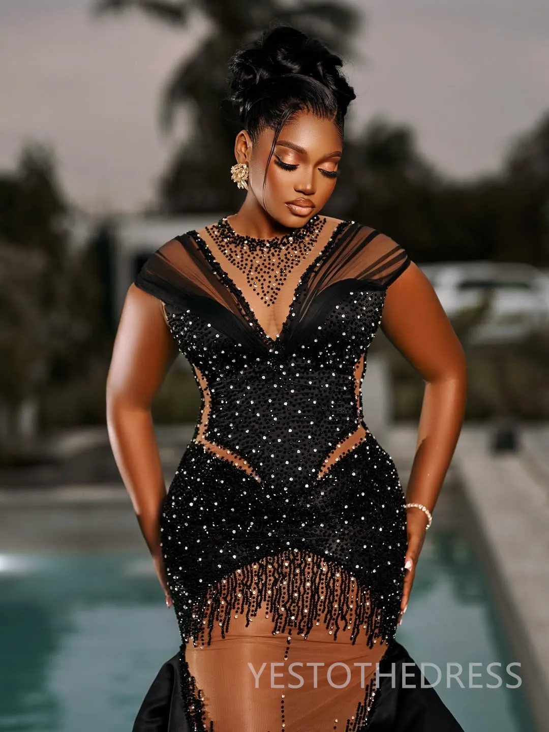 Trendy Plus Size Appliques Mermaid Luxurious Black Evening Gowns JTE474