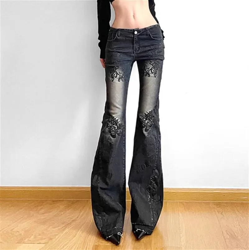 Flare Legs Jeans and Early 2000s - Reformed Journal 2000s Shellac 