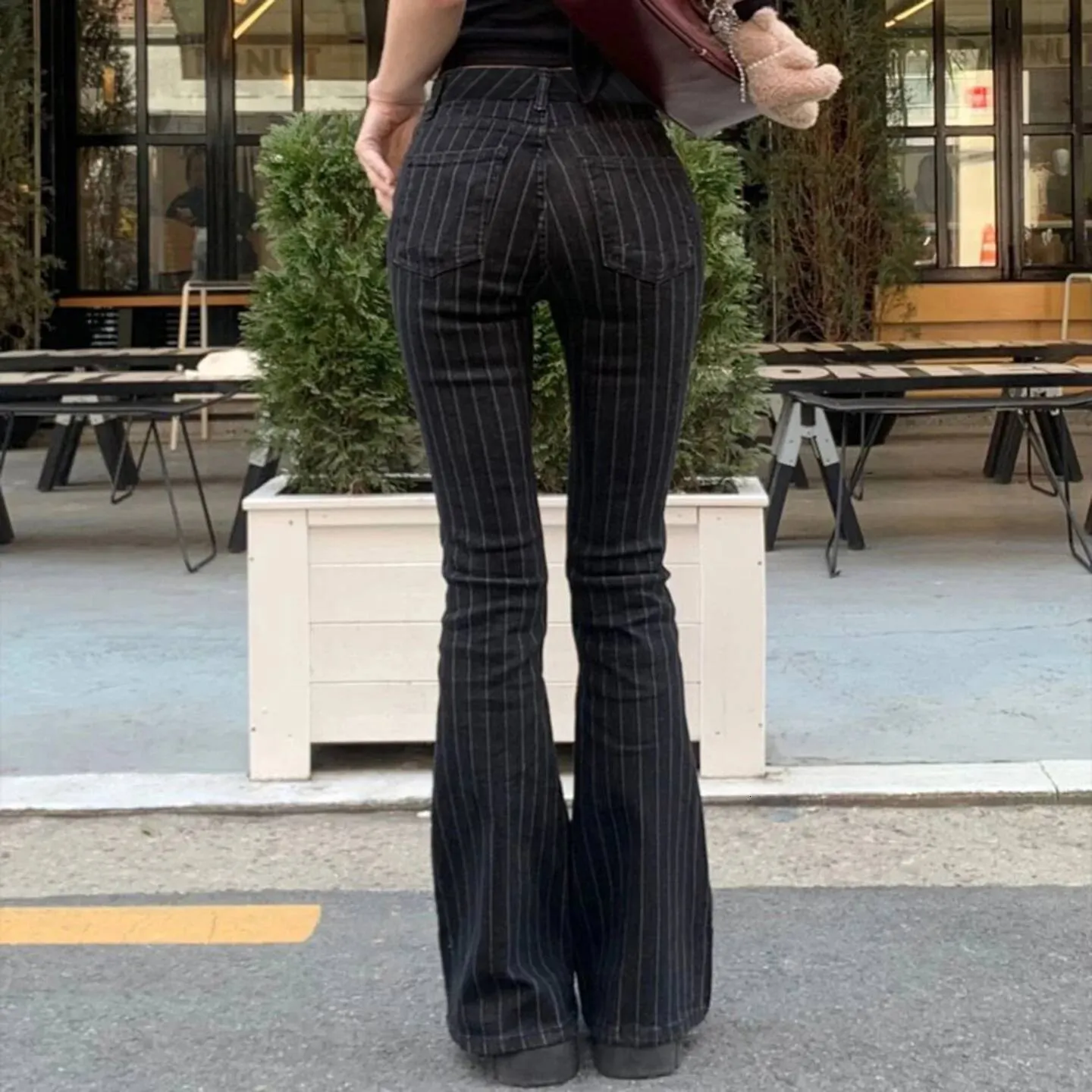O32 Flared Jeans - JET BLACK ‐ OTHER 00s back bone Coating flare 