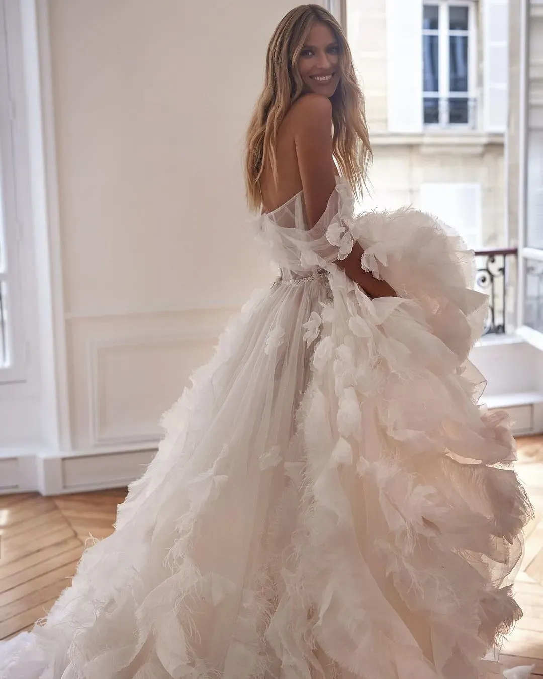 chinese dress ladies Alice / off white wedding dress with puffy sleeves